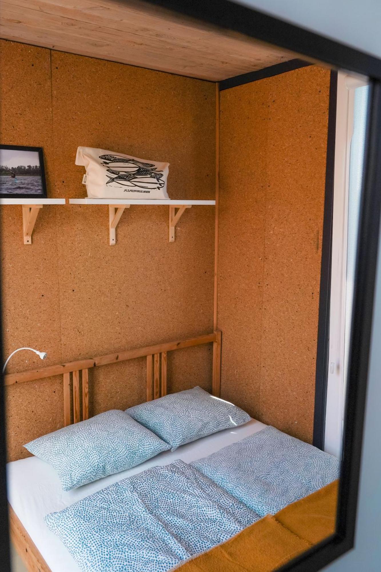 Pokoje Surf People Hostel Wladyslawowo Bagian luar foto